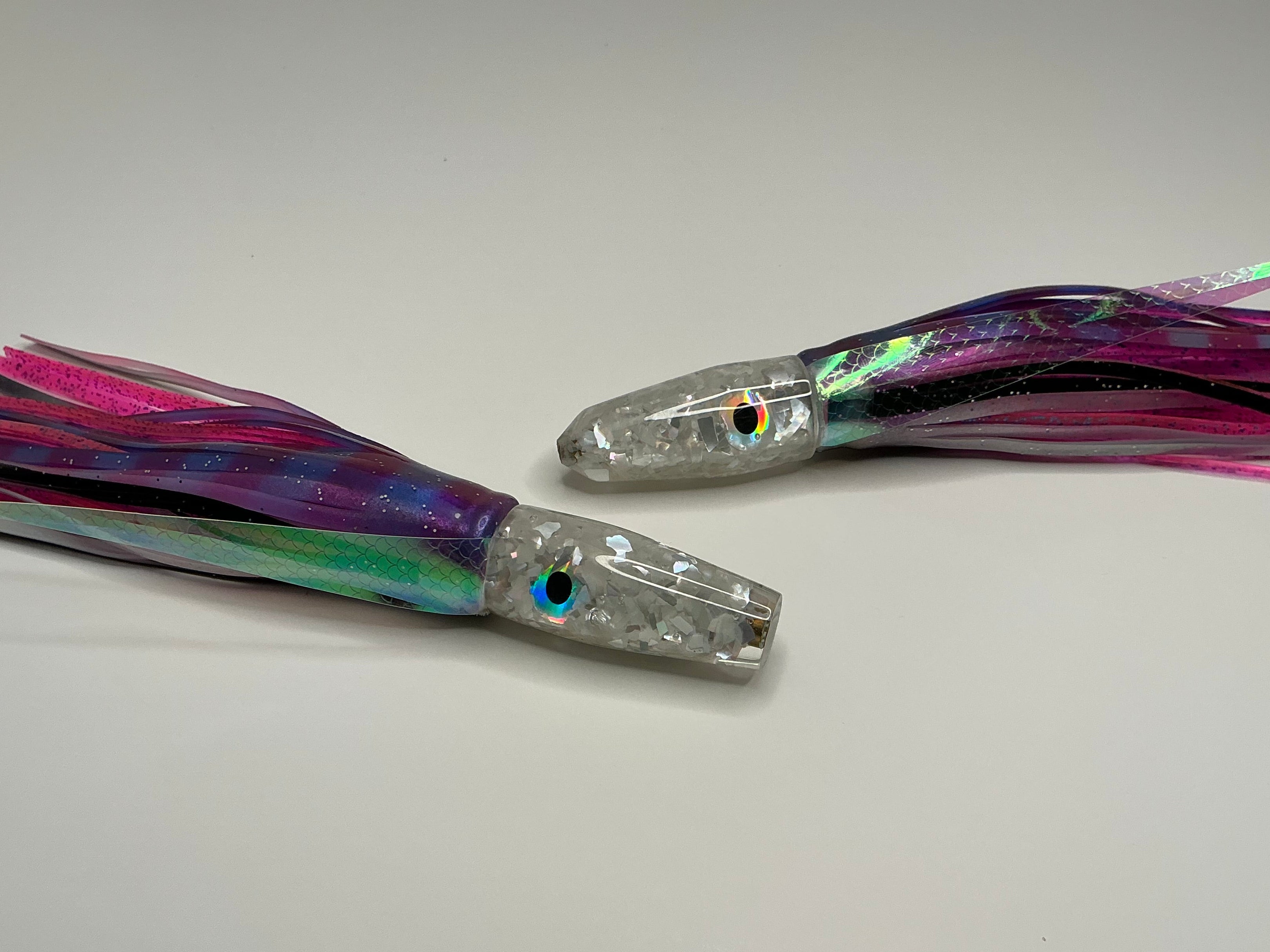 5”+ White Shell Flake Bullets And Inverts (Hologram Eyes)